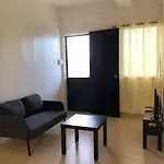 Cozy 2-Bedroom Apartment
