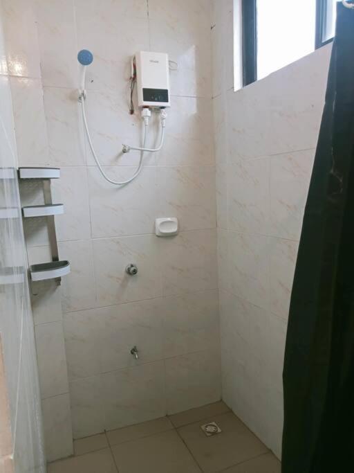 Cozy 2-bedroom Manoc-Manoc
