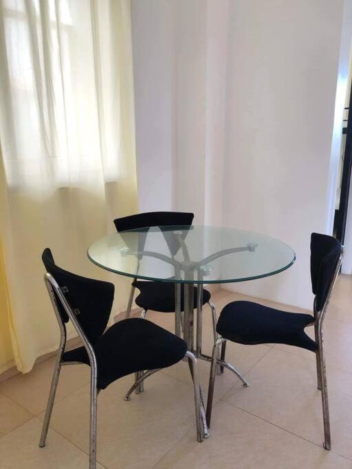 Cozy 2-bedroom * Manoc-Manoc